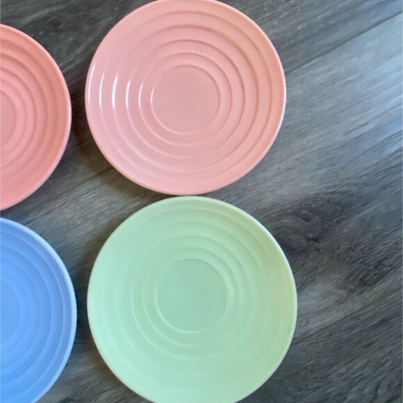 Vintage Hazel Atlas Moderntone Platonite 4 Piece Saucer Set-5.5"-GUC - Picture 2 of 4